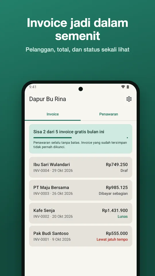 Layar utama Payflick berisi daftar invoice berstatus draf, dibayar sebagian, lunas, dan terlambat, dengan penghitung sisa 2 dari 5 invoice gratis bulan ini